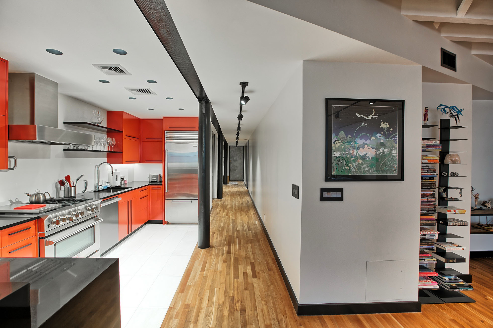 Soho loft 39 N Moore