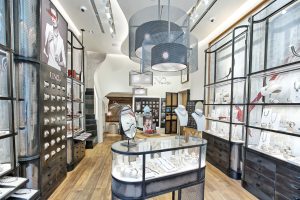 UNO de 50  123 Prince St