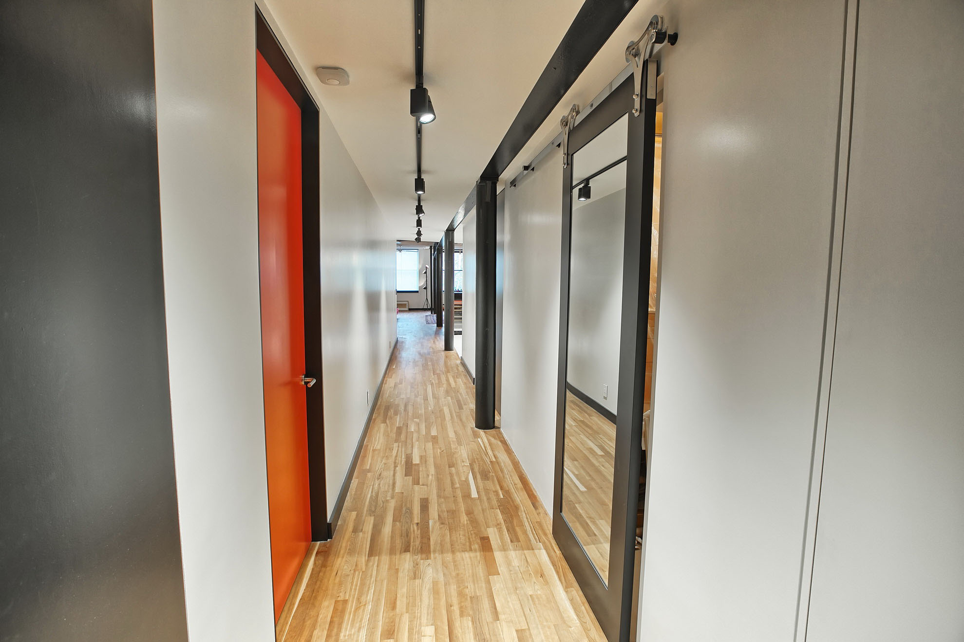 Soho loft 39 N Moore