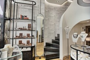 UNO de 50  123 Prince St