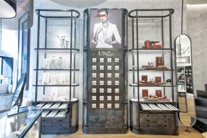 UNO de 50  123 Prince St